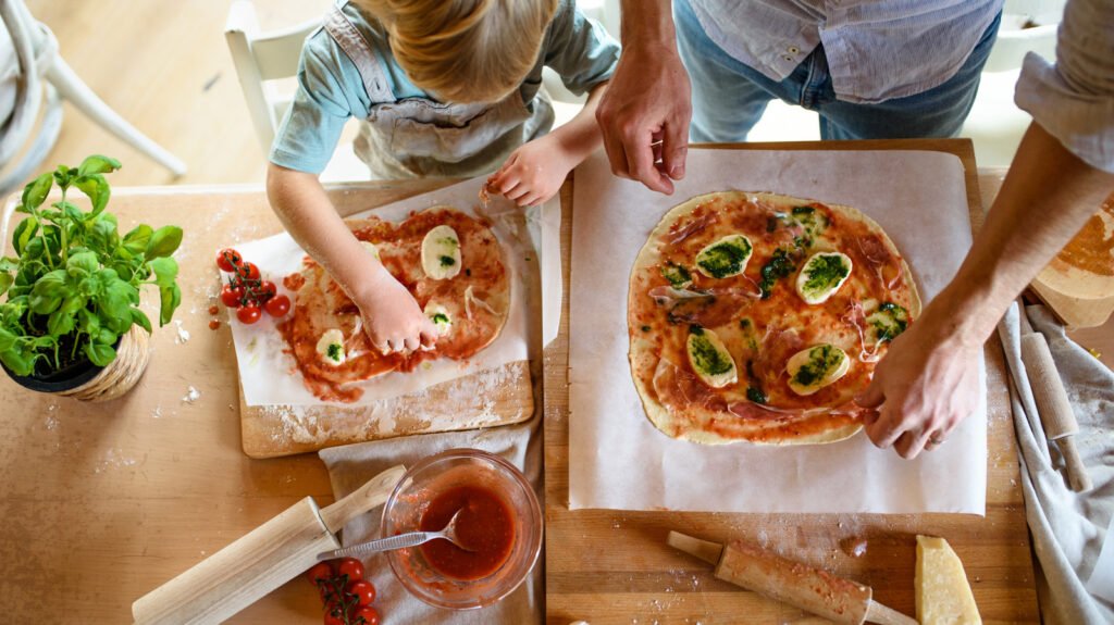 Canned Clams Are The Ultimate Shellfish For An Upgraded Homemade Pizza