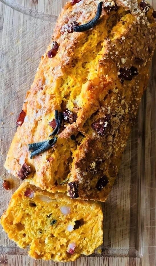 Aromatic Sweet-Savoury Pumpkin Bread - MyPinchofItaly.co.uk