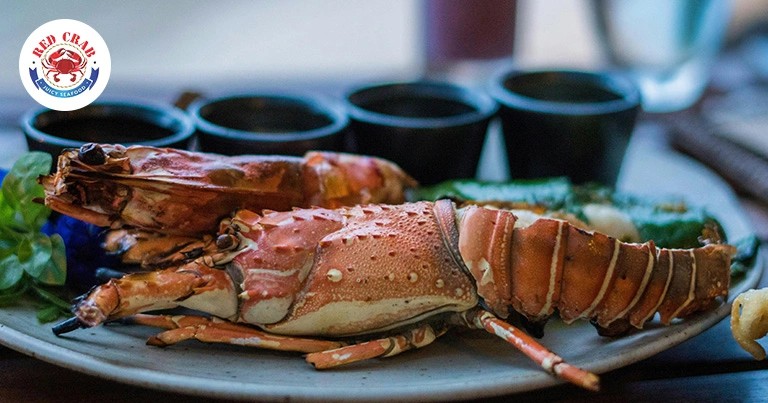 Easy Broiled Lobster Tail Recipe – Perfectly Juicy & Flavorful