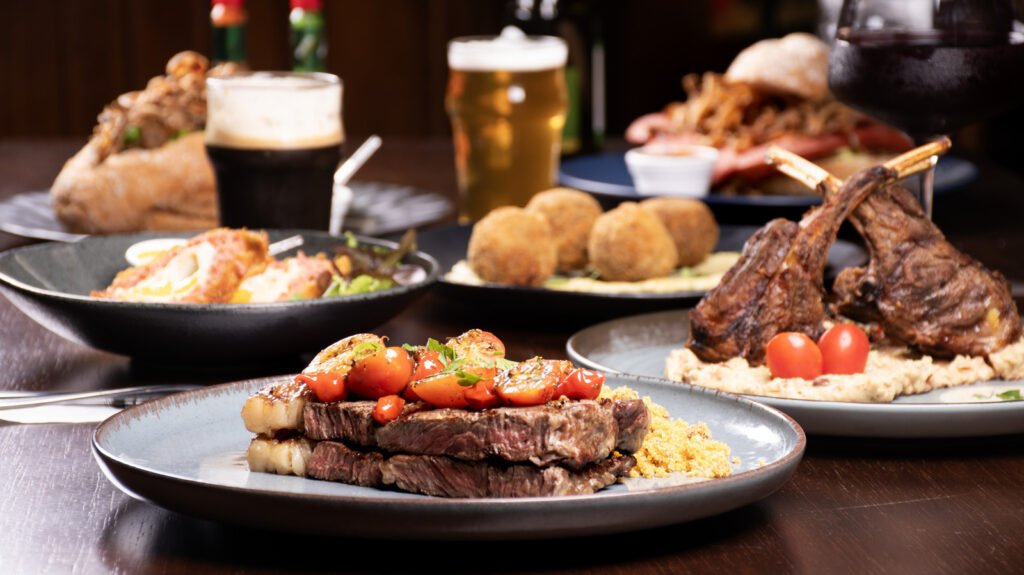 The Lesser-Known Steakhouse Chain That's Overtaking Texas Roadhouse